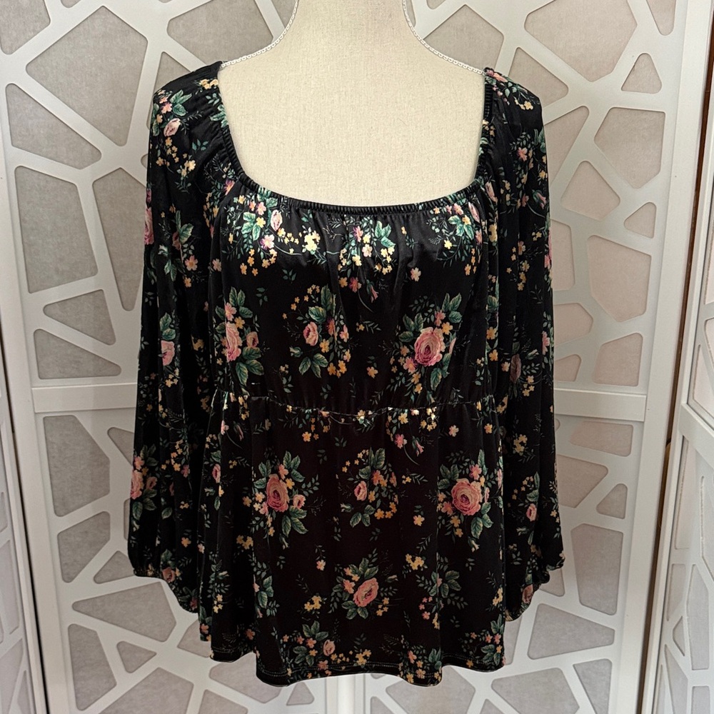 Cato Black Velvet Floral Blouse